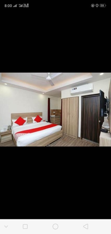 Hotel Golden Bliss At New Delhi Airport Esterno foto