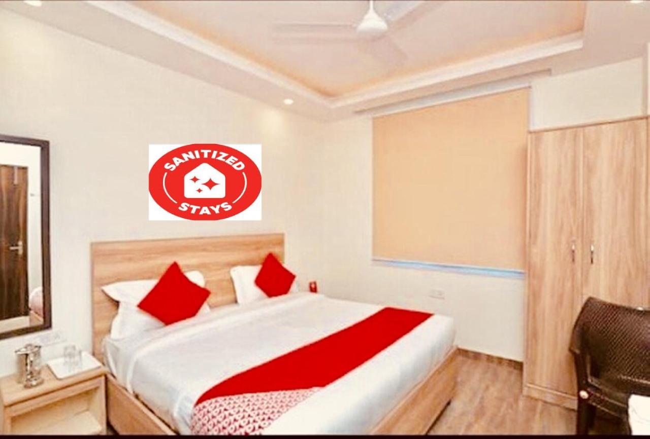 Hotel Golden Bliss At New Delhi Airport Esterno foto
