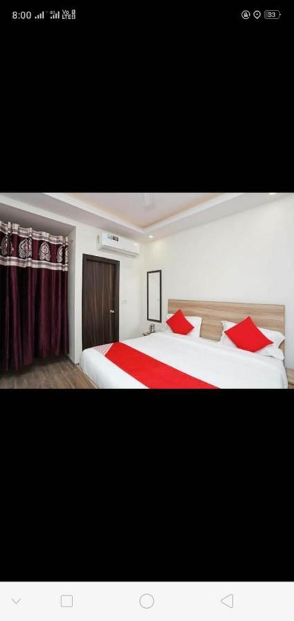 Hotel Golden Bliss At New Delhi Airport Esterno foto